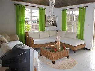 אנסה רויאל Kokogrove Chalets 3*, אנסה רויאל סיישל
