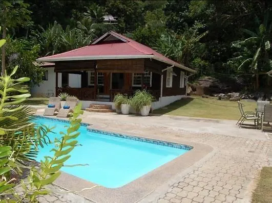 אנסה רויאל Kokogrove Chalets אנסה רויאל