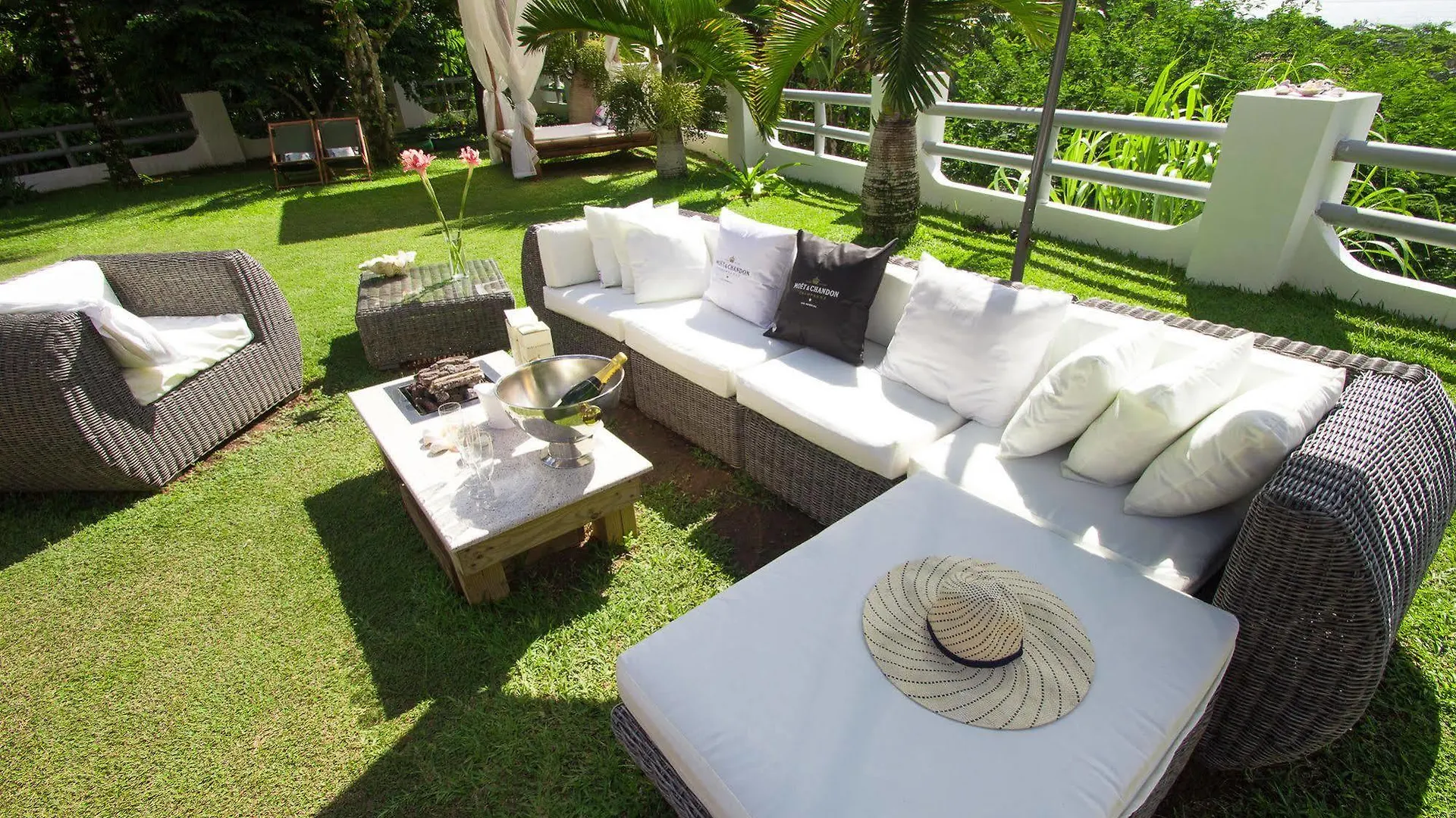 Kokogrove Chalets Anse Royale Σεϋχέλλες