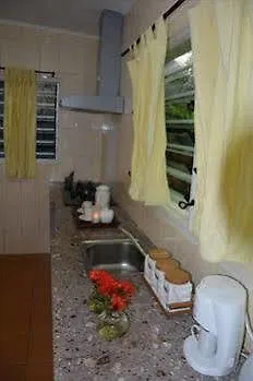 Kokogrove Chalets Anse Royale